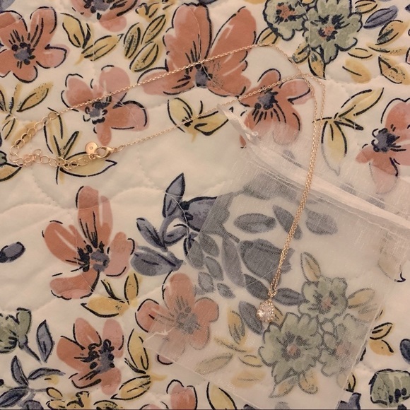 LC Lauren Conrad Crystal Necklace - Picture 5 of 7